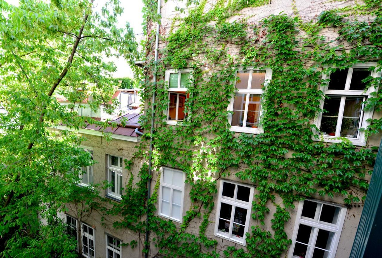 Charming With Balcony In Hip & Trendy Margareten เวียนนา ภายนอก รูปภาพ